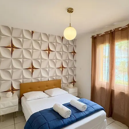 Hébergement de vacances Caporizon - Puy D'aiguillon- Piscine - 6 Personnes Coulounieix-Chamiers