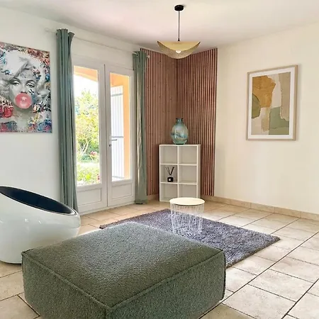 Ferienhaus Caporizon - Puy D'aiguillon- Piscine - 6 Personnes