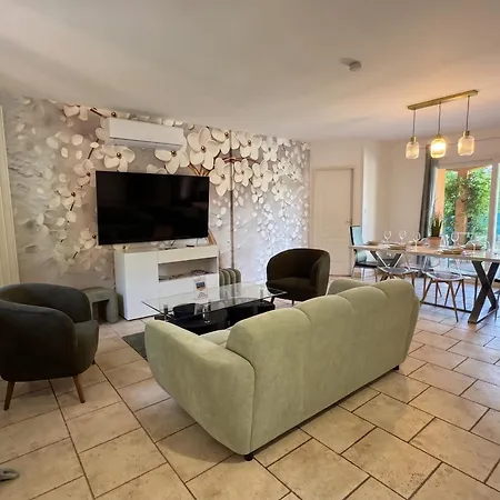 Caporizon - Puy D'aiguillon- Piscine - 6 Personnes Ferienhaus *